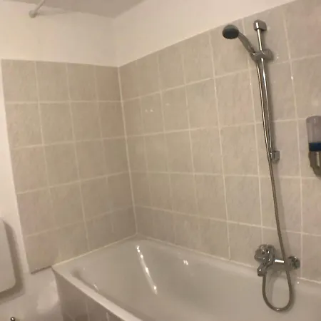 Mit Wintergarten Apartamento Düsseldorf